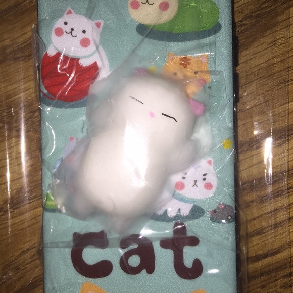 Adorable cat cases for iphone - Picture 5 of 6