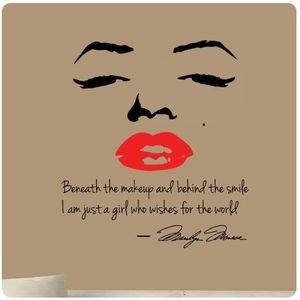 Meet your Posher, Latanya