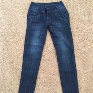 Colombia jeans new brand!