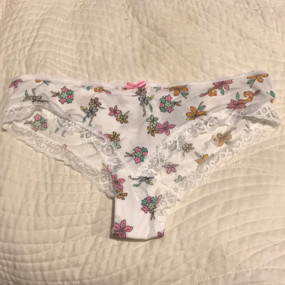 Xhilaration Panties NWOT