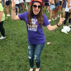 Meet your Posher, Whitney