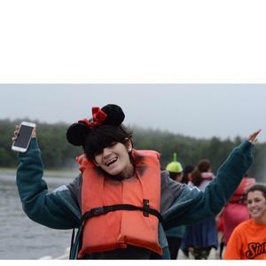 Meet your Posher, Leah