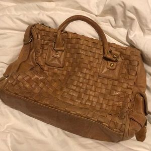 Tan weaved bag with coin purse $20