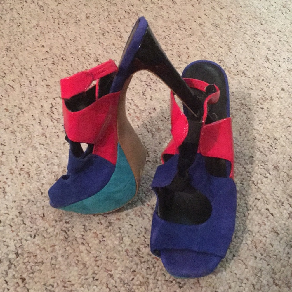 Jessica Simpson color blocking heels