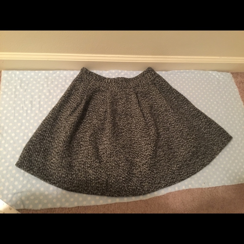 Brand New Wool blend Skirt. High rise
