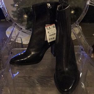 Zara leather ankle boots - NEW $75 5.5