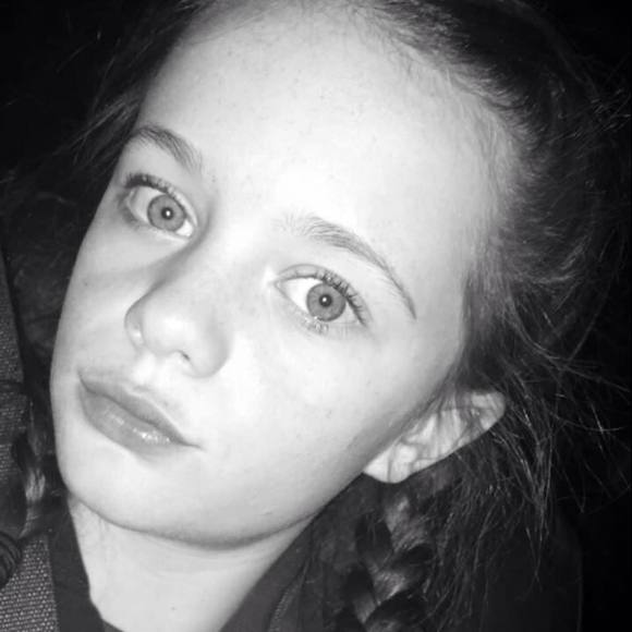 Meet your Posher, Emma - Picture 1 of 1