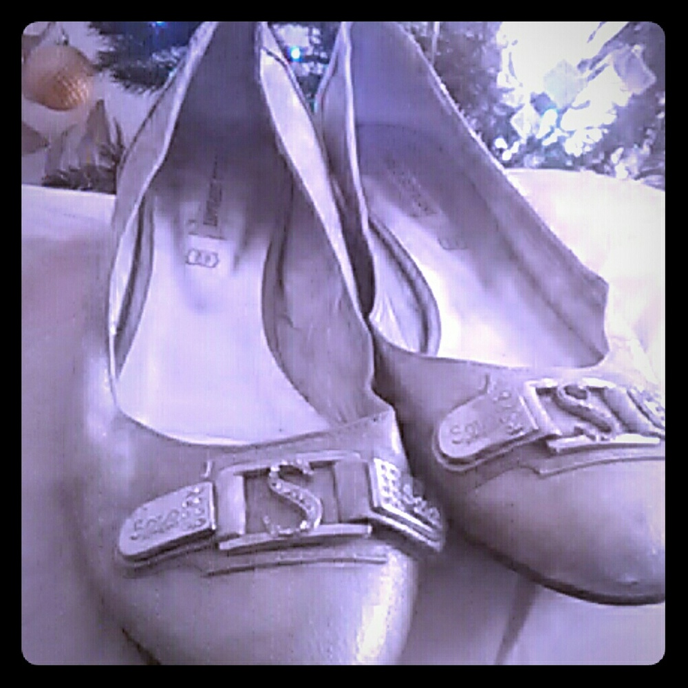 Solo Soprani silver metallic ballet flats