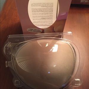 D’Eva Lite, stick on backless bra C