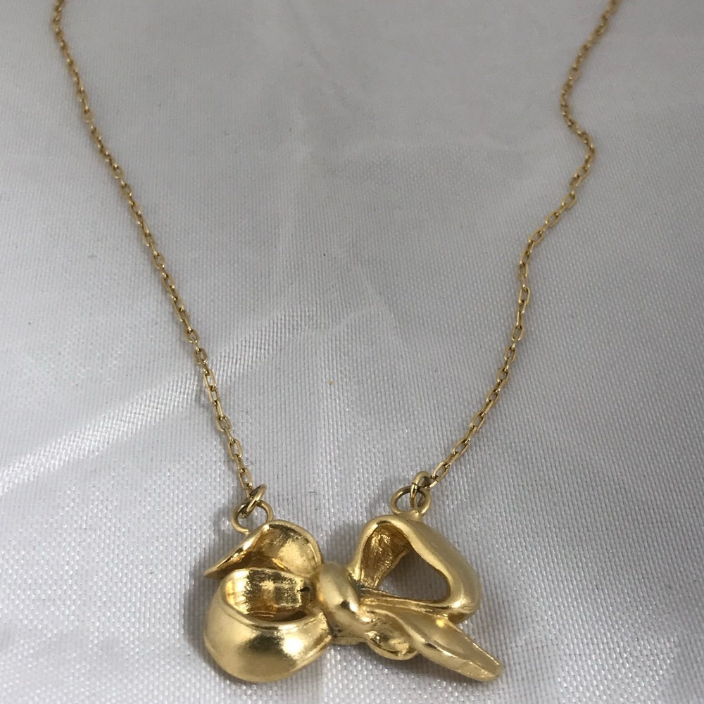 🎀 Rachel Leigh bow pendant necklace-gold tone 🎀
