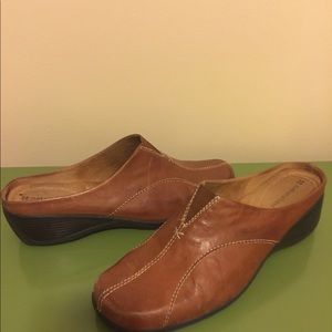 Naturalizer Leather Shoes