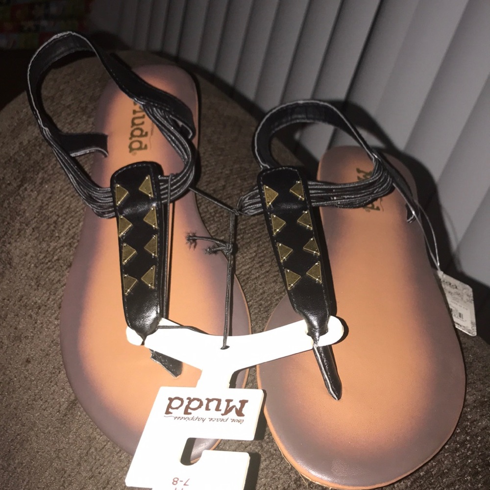 Mudd flat sandals