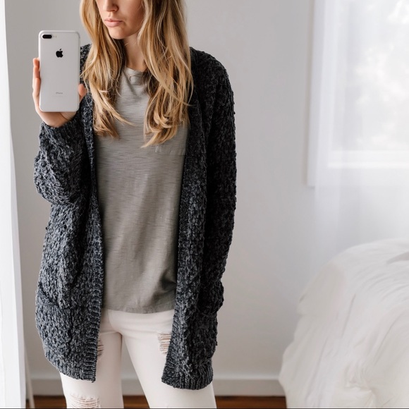 SoldOut11thStreet - Picture 3 of 5