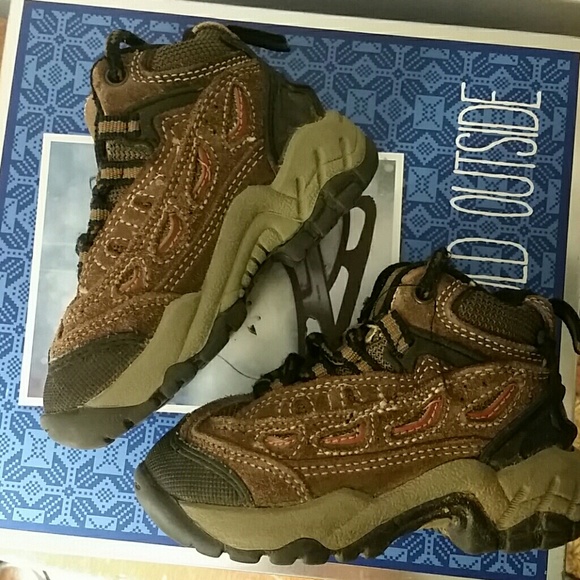Cherokee Shoes Cherokee Hiking Boots Poshmark