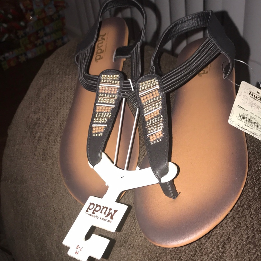 Mudd flat sandals