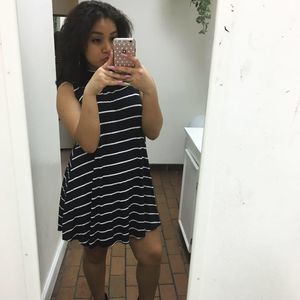 Meet your Posher, Casandra