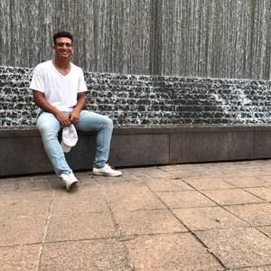 Meet your Posher, Jonathan