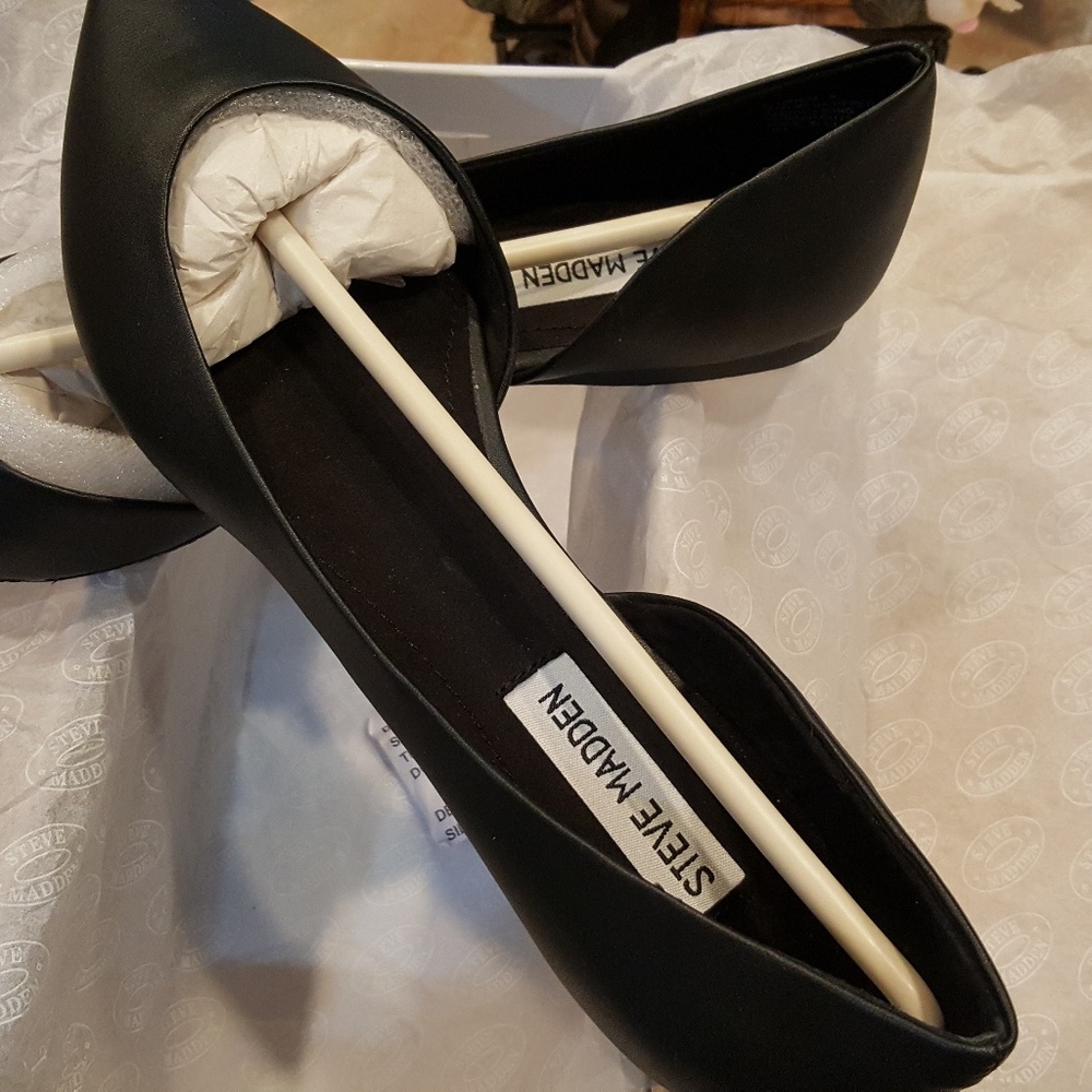 Steven Madden black shoes, size 8, brand new