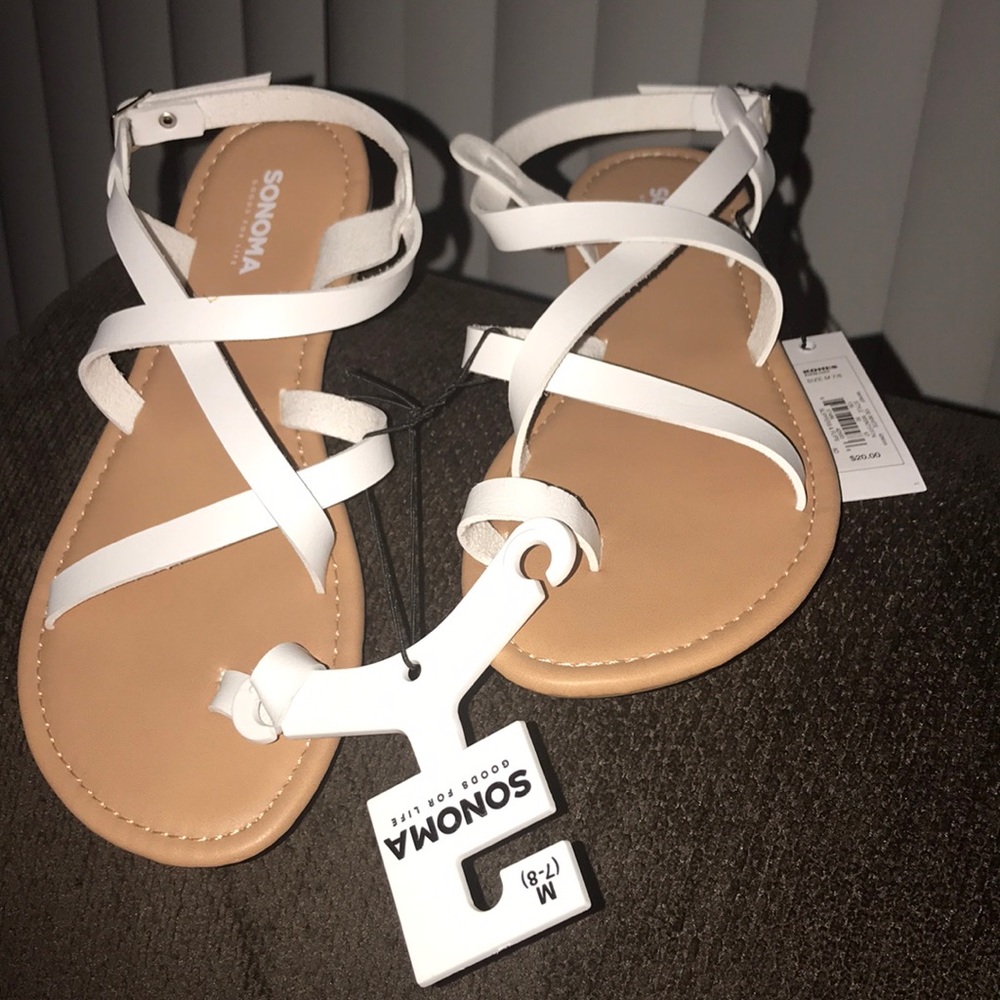 Sonoma flat sandals
