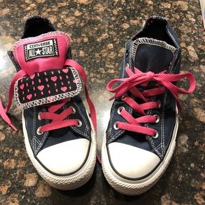Pink and blue Converse Chuck Taylor Lowtop Sneaker