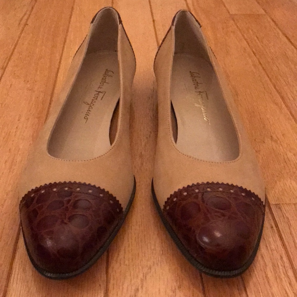 Ferragamo Flats - Picture 5 of 8