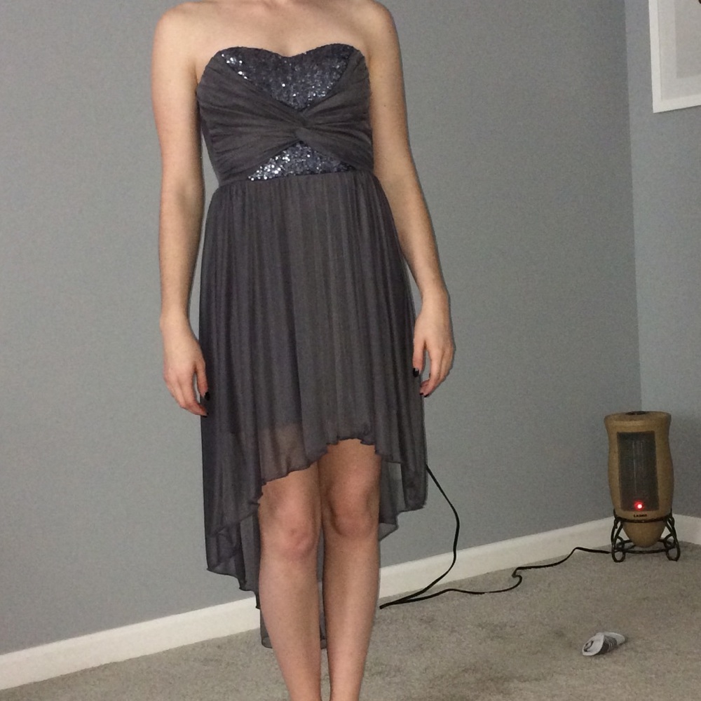 BRAND NEW*NEVER WORN* B. Darlin High Low Dress
