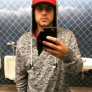 Meet your Posher, Nicholas