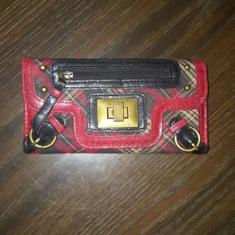 Plaid wallet