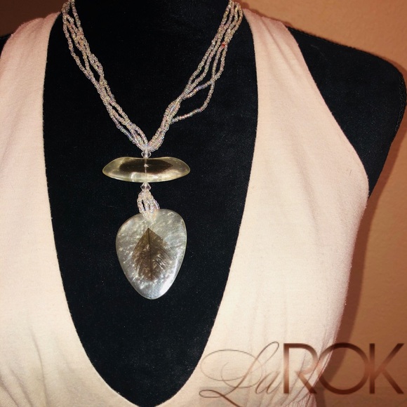 ❤️LaRok Ivory Sleeveless Deep VNeck Top Sz XS - Picture 3 of 8