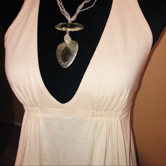 ❤️LaRok Ivory Sleeveless Deep VNeck Top Sz XS - Picture 4 of 8