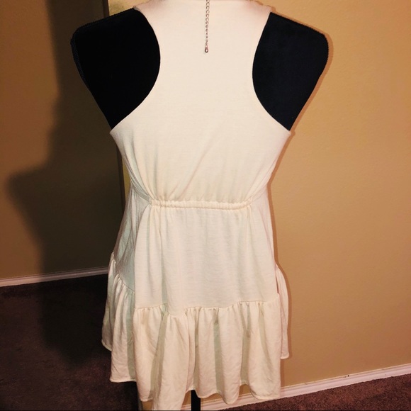 ❤️LaRok Ivory Sleeveless Deep VNeck Top Sz XS - Picture 7 of 8
