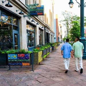 Meet your Posher, Derek