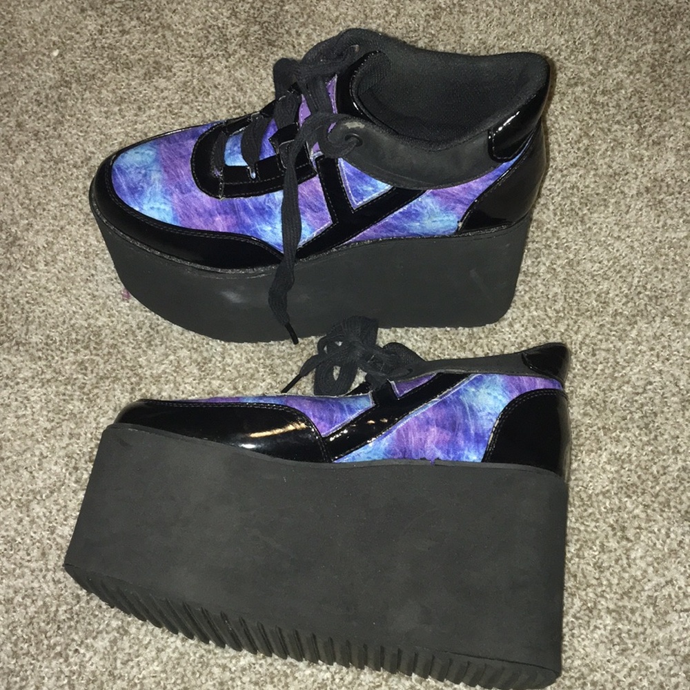 YRU Platforms Size 7.5