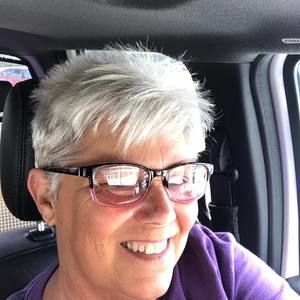 Meet your Posher, Sandy