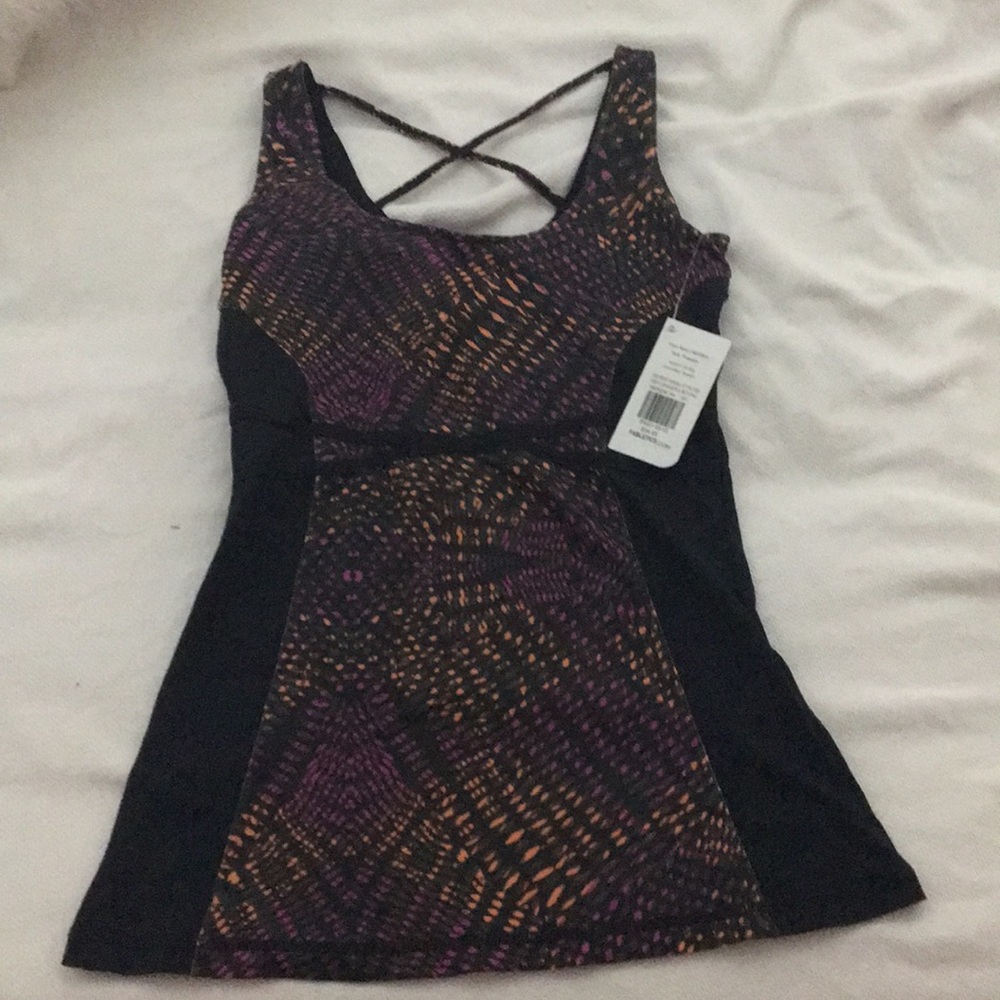 Fabletixs brand new top