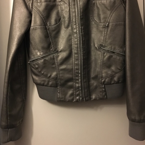 Bernardo Moto Jacket - Picture 2 of 4