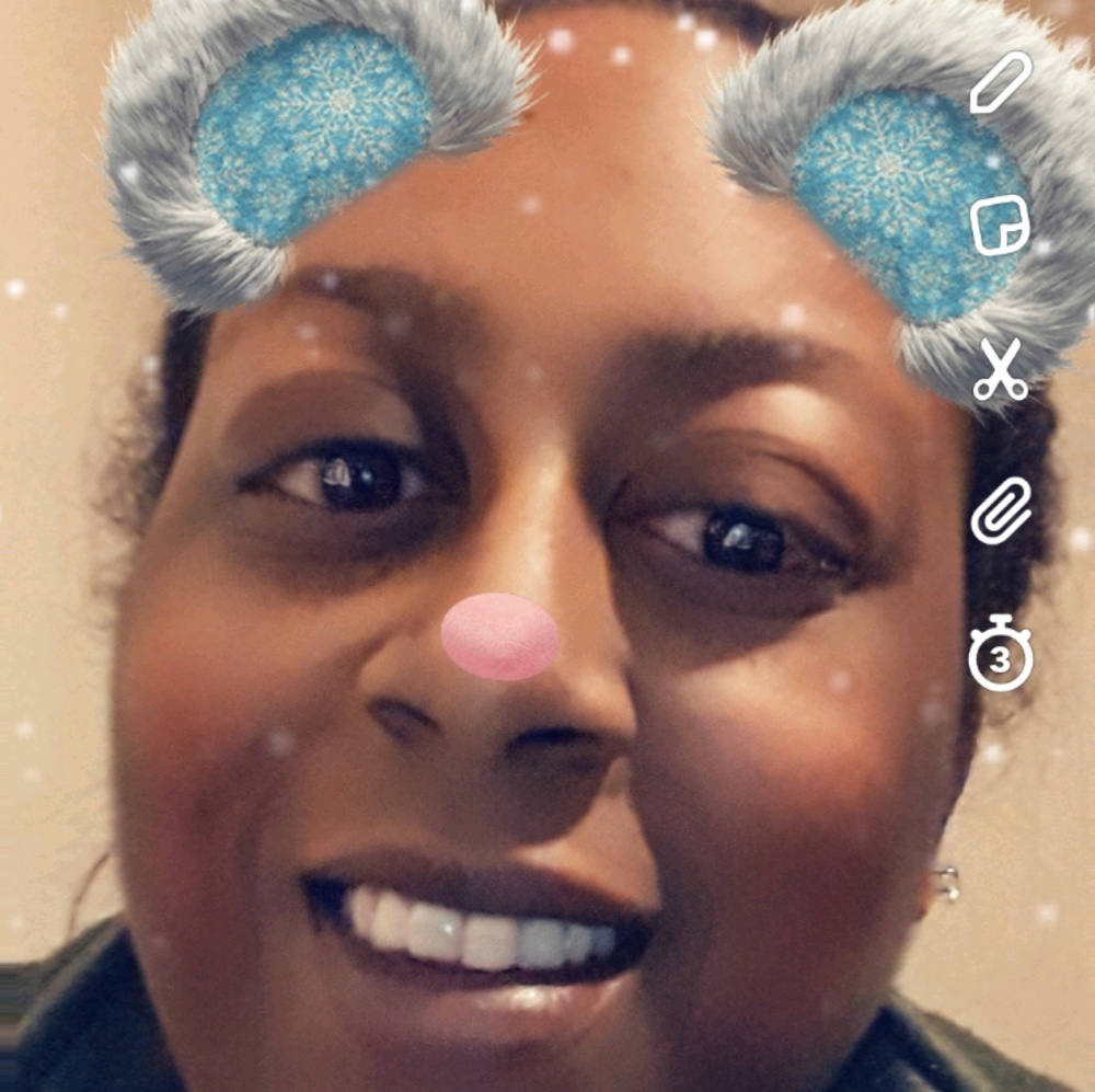 Meet your Posher, Kenia