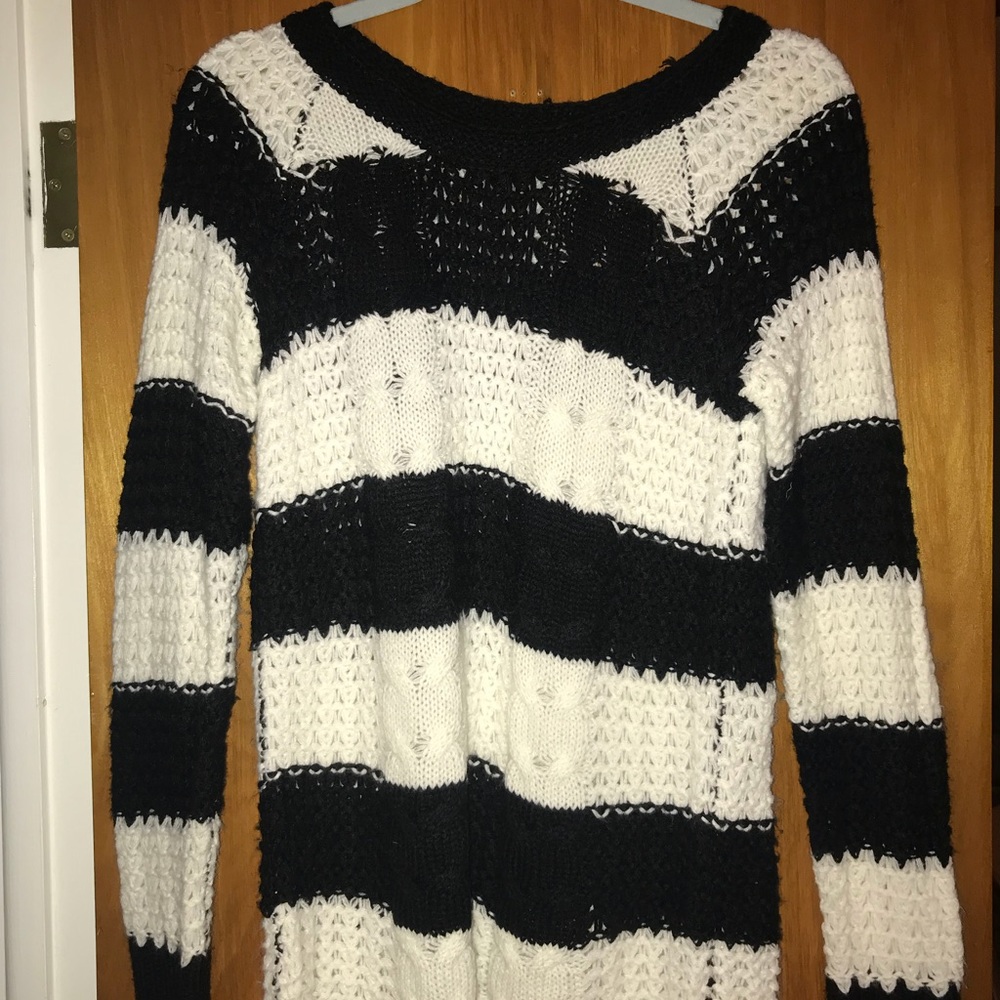 Rubbish black and white striped sweater
