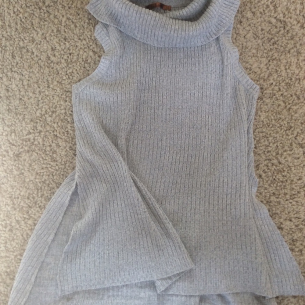 Sweater SizeL