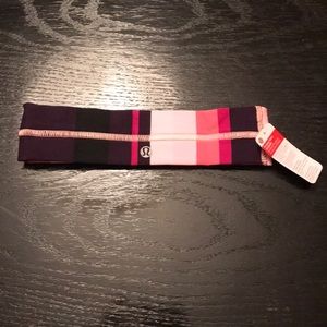 NWT Lululemon headband pink