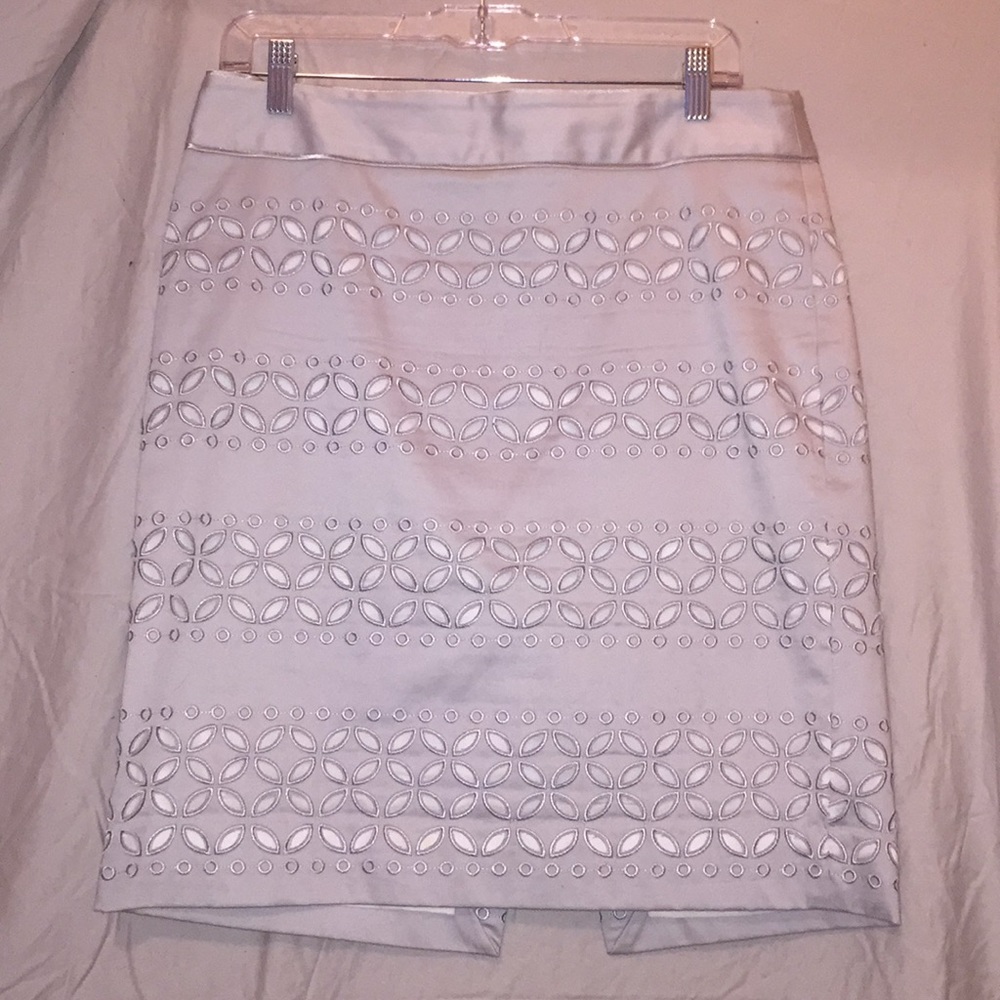 White House Black Market skirt