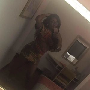 Meet your Posher, Sally