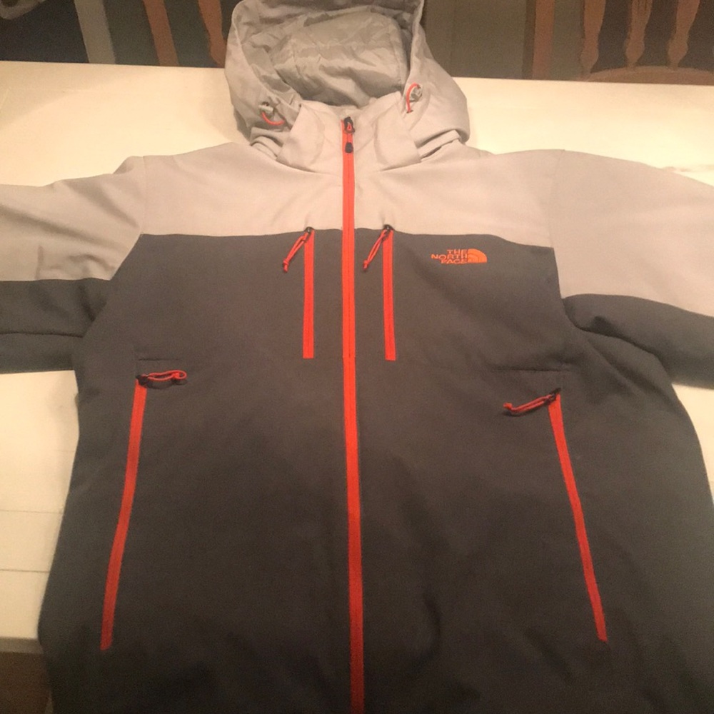 North face ski jacket Barely worn