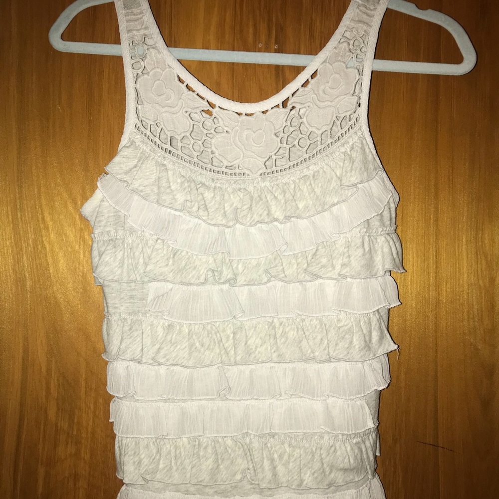 Gilly Hicks tank top