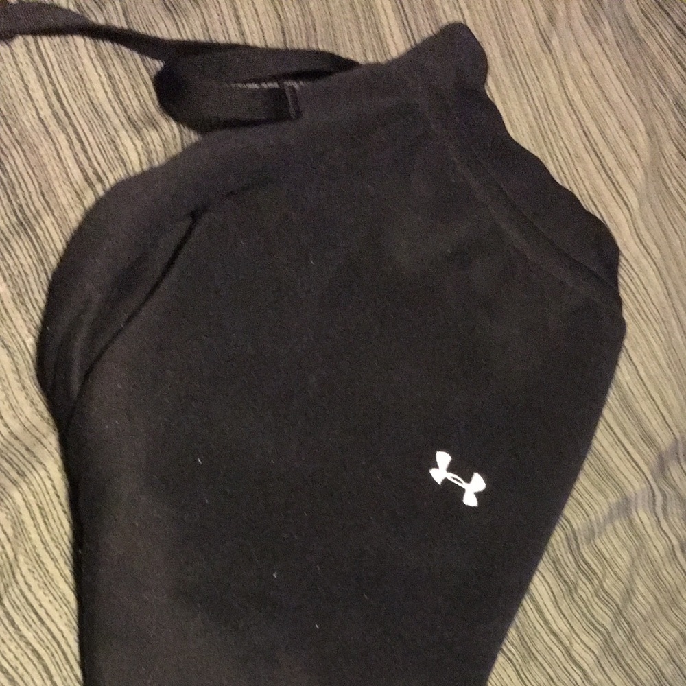 Under armour bottoms
