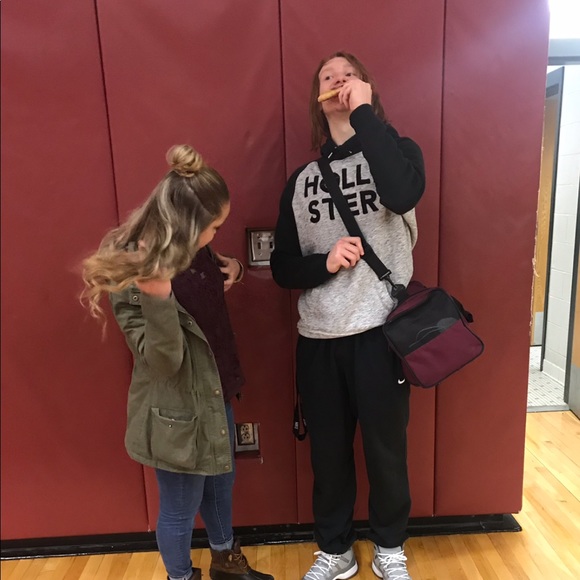 Meet your Posher, Nicolette - Picture 1 of 1