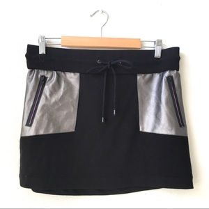 Casual Black Mini Skirt w/ Metallic Accent Pockets
