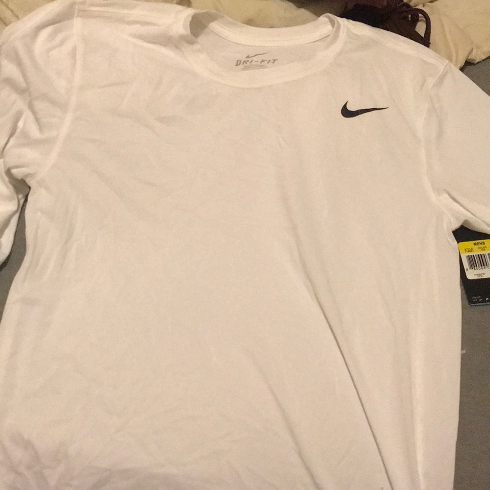 Nike dri fit long sleeve t shirt new with tags