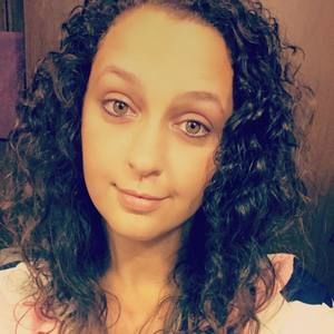 Meet your Posher, Bethany