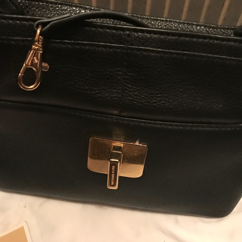 Michael Kors Emery Handbag/Crossbody Purse
